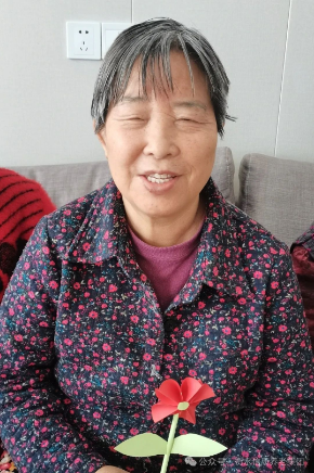 信康养老·燕园的女神节 ---不被年岁界说，，，，她们自成光线。。。。。